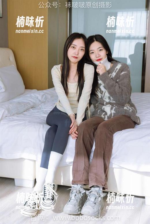 BoBoSocks袜啵啵-小甜豆 BoBoSocks袜啵啵 - 小甜豆的黑皮鞋写真集,更新!就像咖啡不加糖,别问我为什么…