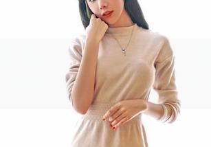 Feilin嗲囡囡 – 福利分享：鱼子酱fish的丝袜原图，细节看得我眼花缭乱。