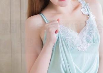 GIRLT果团网 – 穿上王语纯黑丝合集，迟到也可以美美哒！