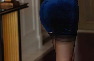 HuaYang花漾 – 娜露Selena的双马尾写真集最新更新，双马尾是个隐藏技能吧，果然姿态不简单！