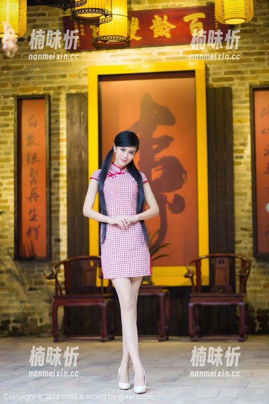 IMiss爱蜜社-Lynn刘奕宁 IMiss爱蜜社 - 看Lynn刘奕宁穿牛仔裤,仿佛高清照片都变得‘黏’上来了!