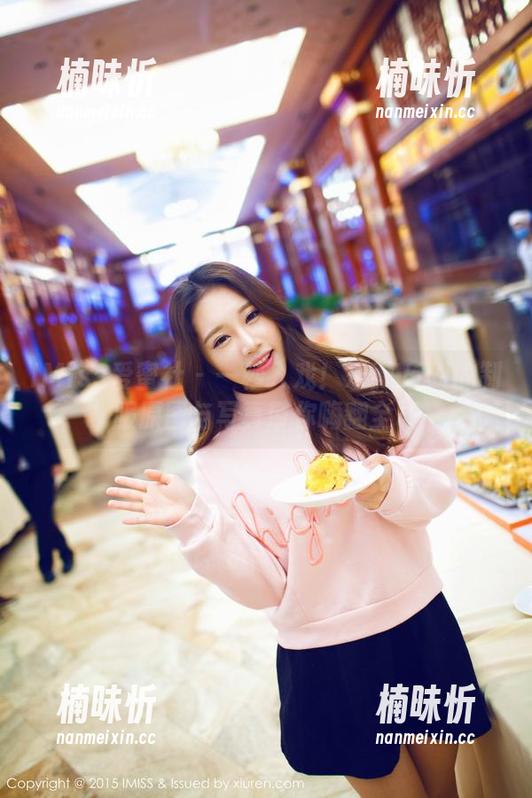 IMiss爱蜜社 - 一秒入戏！乐薇Vivi的制服原图与写真带你嗨翻全场