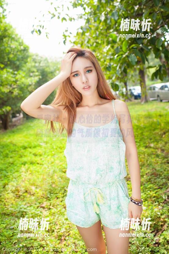 IMiss爱蜜社 - 温心怡的学姐写真原图，随意飘散的气质像初夏的风