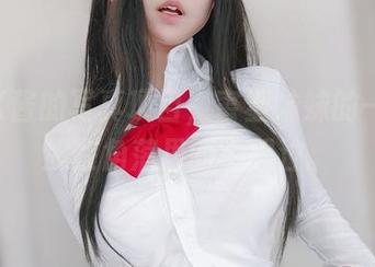 来自K酱的写真项目，害羞妹妹的一瞥，躲在角落里的小哭泣。
