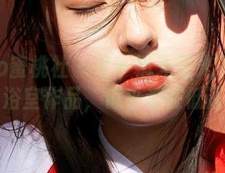 MiiTao蜜桃社 – 每一幅无圣光下的王静瑶浴室作品，似乎都在低语。