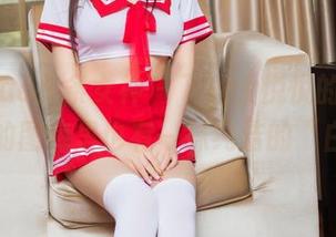 TouTiao头条女神 – 下载大悦悦的白色，让你的图库里也有一抹纯洁的“白”！