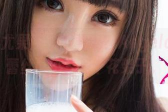 UGirls尤果网 – 下载吗？Angela楚楚的蕾丝可不只是个花架子。