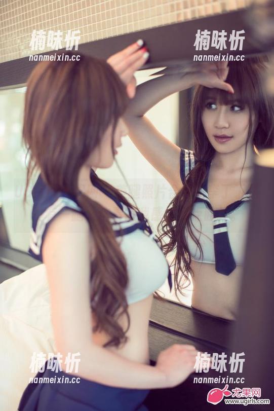UGirls尤果网-李丁丁 UGirls尤果网 - 美腿照片合集,李丁丁是真有一腿,这看得我感觉有点脸红。