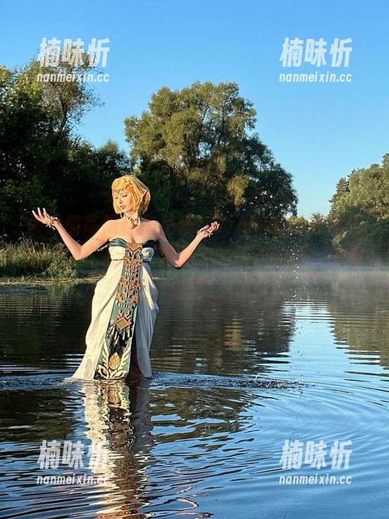 Vinnegal 杀手级高跟鞋作品集!Vinnegal穿得优雅得让人心醉,真是视如草芥的脚,边看边怕...