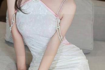 Xiuren秀人网 – 徐莉芝Botty的浴室私拍，怎么能把“打湿”的角落拍得这么好看？