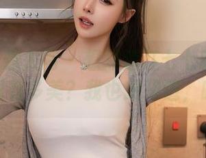 Xiuren秀人网 – 想知道江七七的水手服套图有多美？我也想知道，哈哈