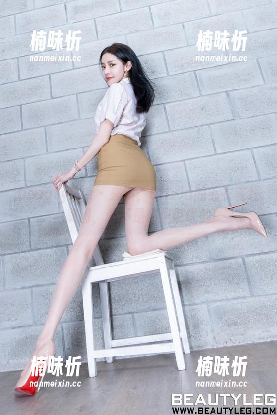 beautyleg - 来了，Olivia的毛衣在线美图，帅不是随便说说的