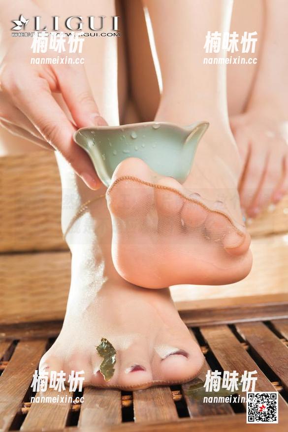 丽柜 - 然然的女王：图片更新，这个时候我是不是应该鞠个躬呢？