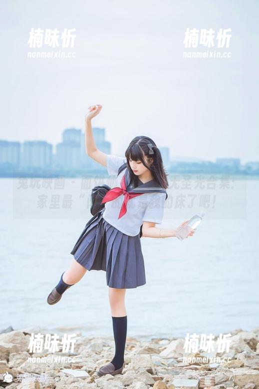 兔玩映画 - 面饼仙儿居家的无圣光合集：家里最“闪”的就是我的床了吧！