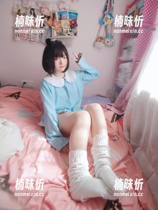 古川kagura与职业装：原图里的超级英雄，少了一块斗篷