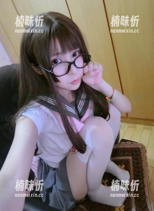 看！在下萝莉控ii护士的套图精选，治愈不仅限于医药哦。