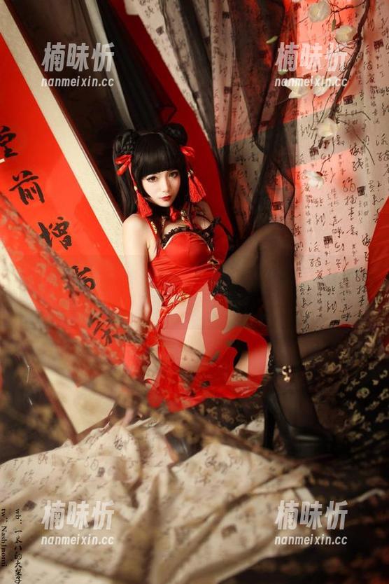 大梨子不是御姐的分享，写真中火星的奇遇等你来采撷！
