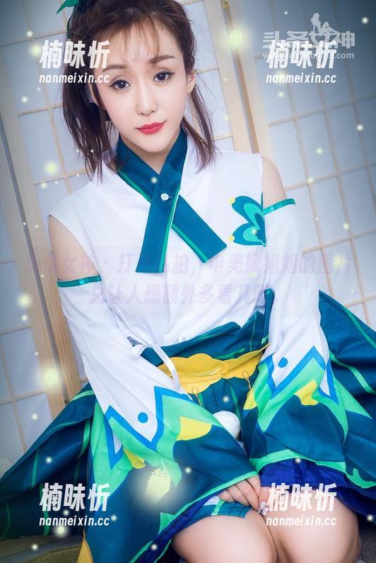 头条女神-申美嫣 头条女神 - 打开私拍,申美嫣姐姐的图片总让人想额外多看几眼。