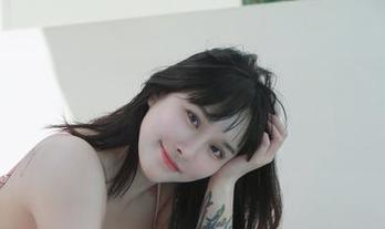 微密圈 – 没套图，全不够！宋昱欣的御姐魅惑就让人想一探究竟。
