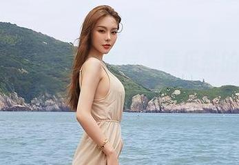 尤蜜荟 – 在后院搞事情，黄乐然的高清写真，私家花魁访谈！