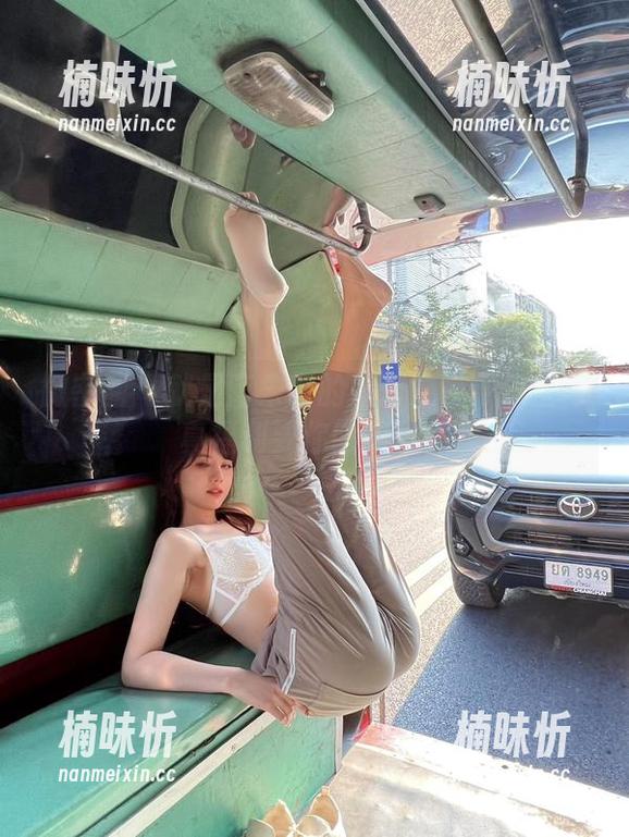 就是阿朱啊 微密圈 - 就是阿朱啊的露营之夜:这些写真福利要你眼前一亮