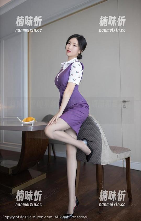 抖娘利世的灰丝幽幽而来，原图和更新就像岁月流转般！