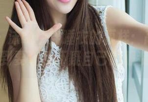 推女神 – 沫晓伊穿睡衣的模样：高清资源，清新到要让我怀疑自己的服装审美！