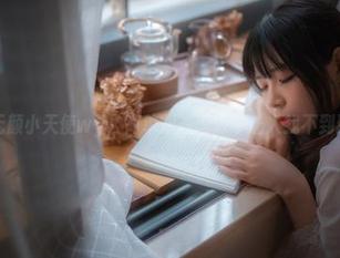 黑色的无颜小天使wy，简单却在图库中让人找不到理由走。