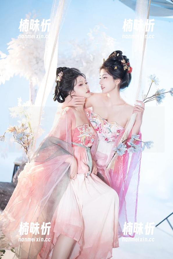 星澜是澜澜叫澜妹呀这次玩了一把汤屋女仆风，成片美图更新，我只想说“专业”！