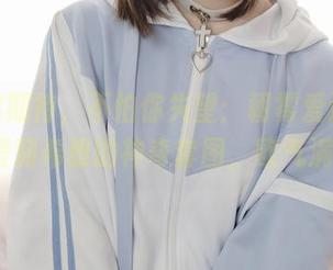 不怕你期待，不怕你失望：朝雾爱送上Elysia爱莉希雅的神奇套图，欧气满满哦！
