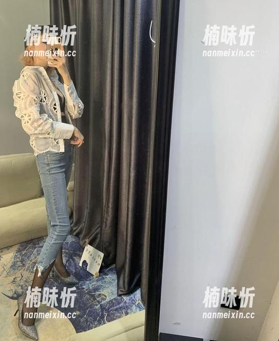 杨大乐乐很靠谱 微密圈 - 杨大乐乐很靠谱的黑色图集,高清得让人觉得这黑不是普通的黑,好似要吞噬我了…