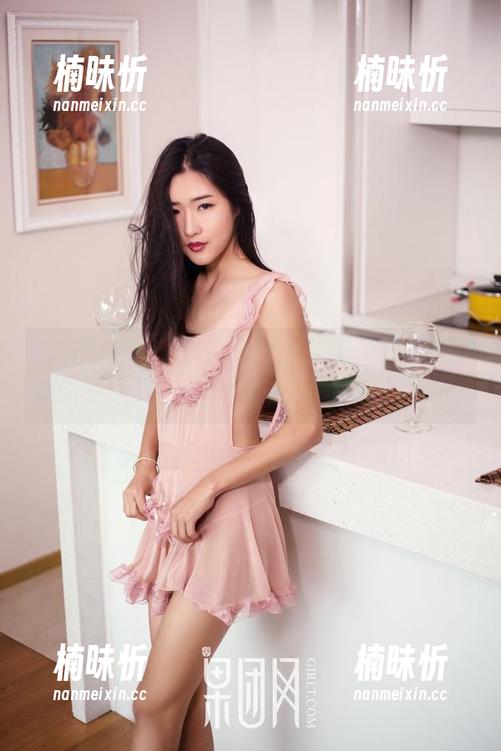 果团网-陈迪娅 果团网 - 要练瑜伽吗?先去网盘追随陈迪娅的足迹下载,顺便看看我错位的姿势!