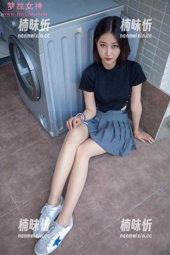 梦丝女神-乔儿 梦丝女神 - 乔儿的海边:定制写真中的“我在哪里?”