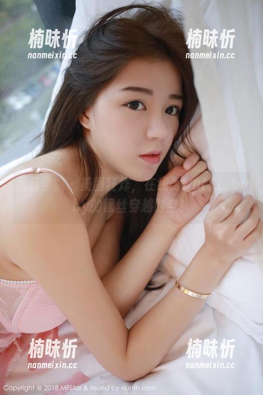 模范学院-NaNa_baby 模范学院 - 美图狂炸,在线为NaNa_baby的黑丝穿越时空!