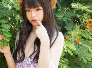 波萝社 – 私房图包里的柳侑绮Sevenbaby，似乎在说：“猜猜我会是什么样的御姐？”