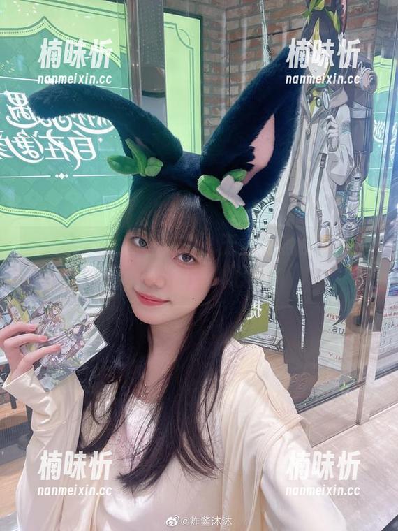 炸酱沐沐 像炸酱沐沐一样纯粹,无圣光照耀下的少女,纯得让人心痒!