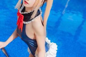猫君君MaoJun，猫腰一旋，一组魔法少女cos套图华丽登场！