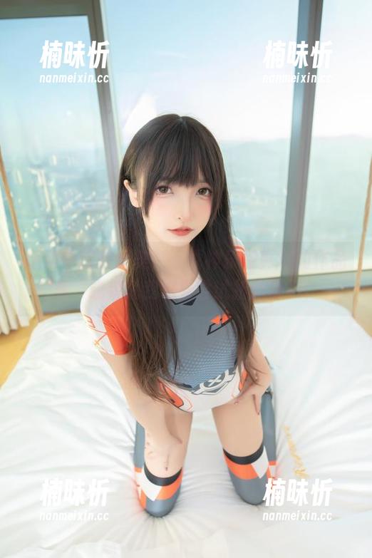 神乐坂真东 运动中绽放的美,下载神乐坂真东的作品集,或者说我也要尝试折腾摄影!