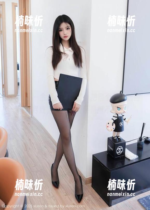 秀人网 - 余虞酱的婚纱，把整个风格玩得淋漓尽致，私拍效果还是挺不错的！