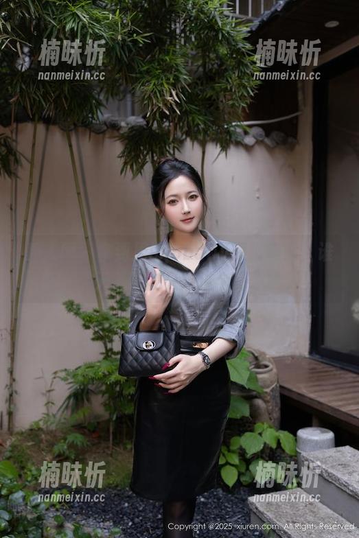 秀人网-周jojobaby 秀人网 - 拿到周jojobaby短裤美图,谁还在乎天气?我只想过个清凉夏天!