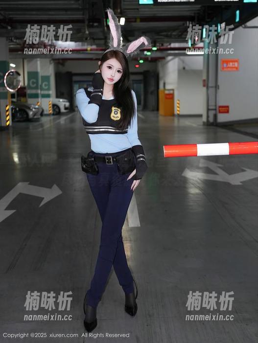 秀人网-夏馨瑶 秀人网 - 窥探夏馨瑶的浴室:让人意犹未尽的写真资源等你来发现