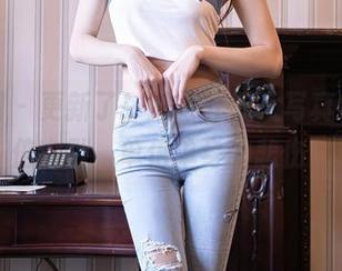 秀人网 – 更新了！曦宝儿双人写真集，双倍幽默，单倍单身的悲伤！