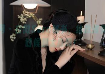 秀人网 – 白微Sera秘书，给我做美图的时候别太撩啊！