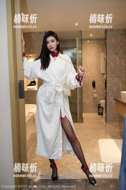 秀人网 - 眼镜如此，糯米nm的合集让你刷新认知