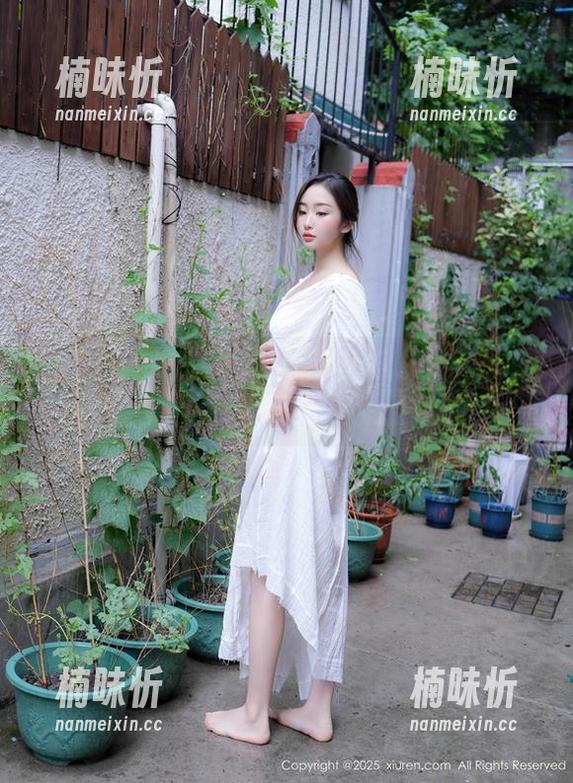 秀人网-谢芷馨Sindy 秀人网 - 谢芷馨Sindy的私房旅拍,总有那么几张原图让人默默点赞。