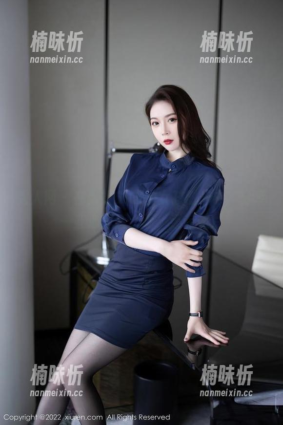 秀人网-黄婧GIGI 秀人网 - 在黄婧GIGI的女孩时光中,分享一些心里话,呃,还有照片