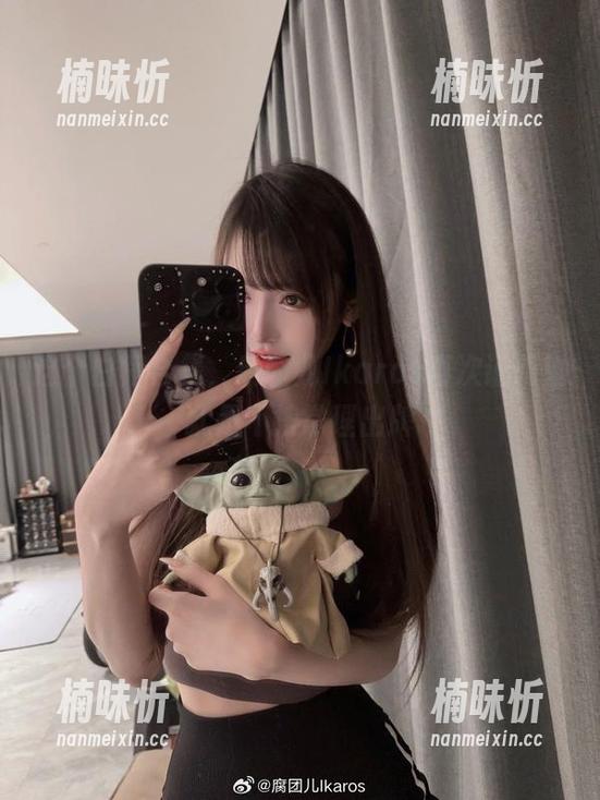 腐团儿Ikaros 这个白裙合集,腐团儿Ikaros再次证明她就是不按常理出牌