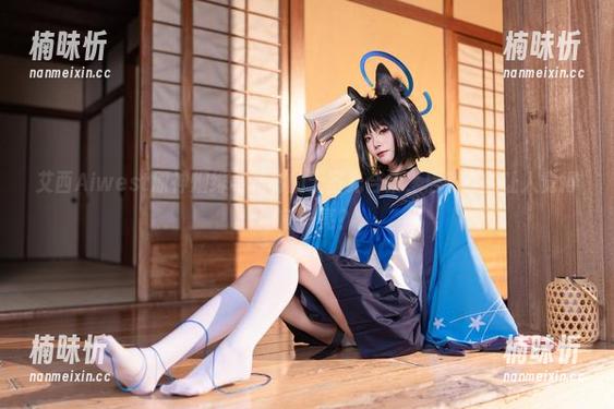 艾西Aiwest原神烟绯与花鸟的无圣光合集，居然真的让人觉得眼前一亮？