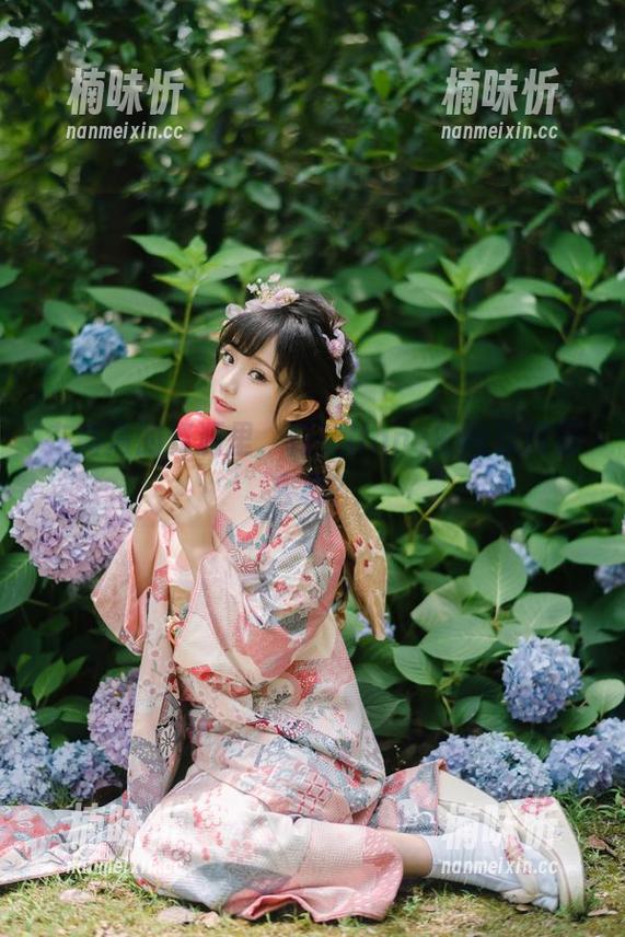 花柒Hana 在高清的资源里,花柒Hana的眼镜暗藏玄机?