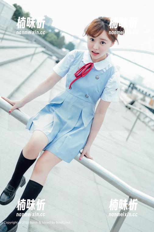菠萝社 - 王语纯最新JK制服，难道美图还有机会免费共享？